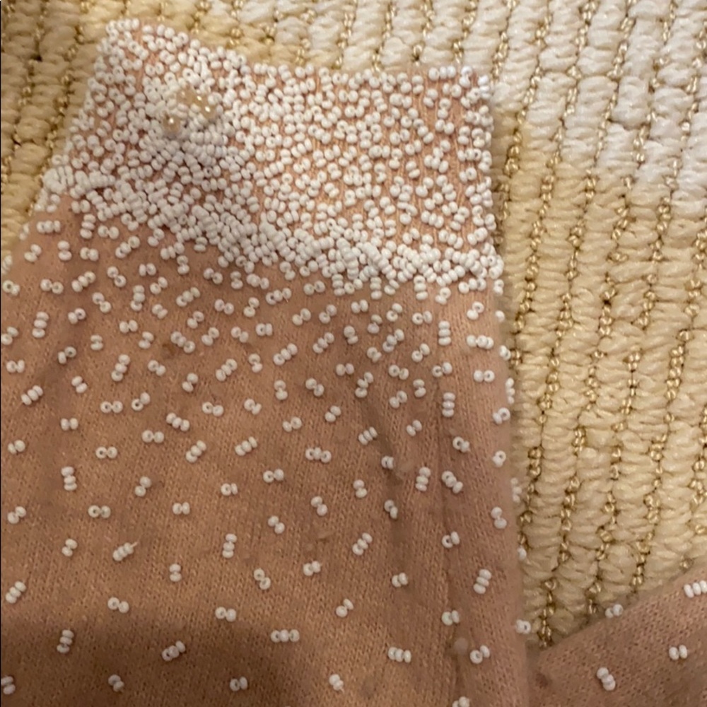 VINTAGE BEADED LAMBSWOOL SWEATER - Picture 11 of 16